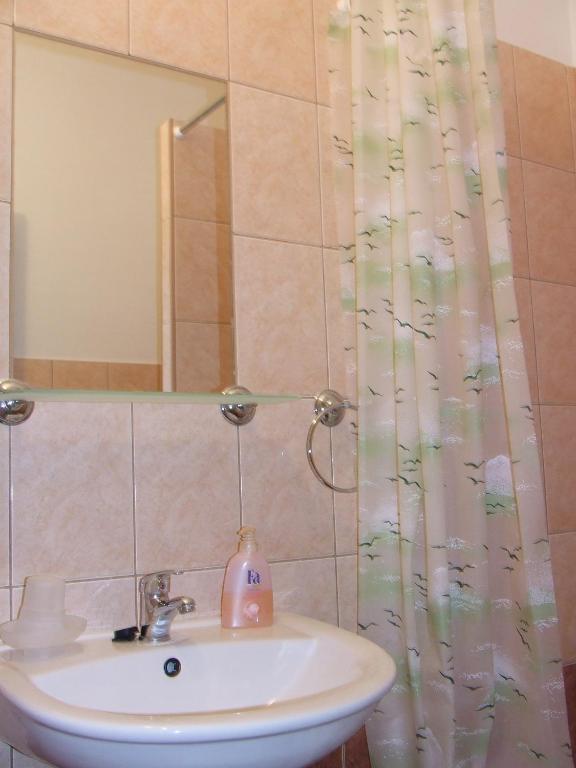 Zatonyi Csarda Panzio Bed & Breakfast Dunasziget Bilik gambar
