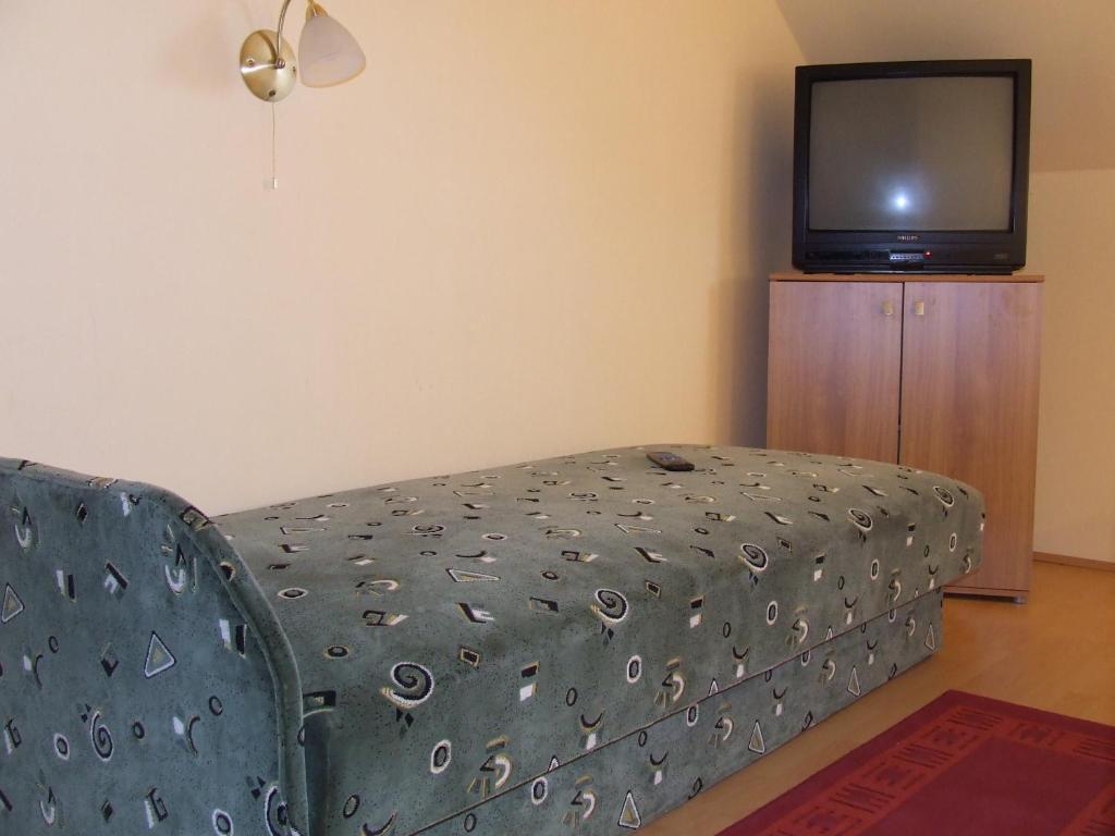 Zatonyi Csarda Panzio Bed & Breakfast Dunasziget Bilik gambar